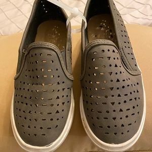 Olive slip on casual shoe _ Girls 11